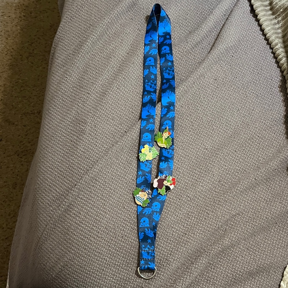 Disney Peter Pan Blue Lanyard with Character Pins!! Never Been Used!!